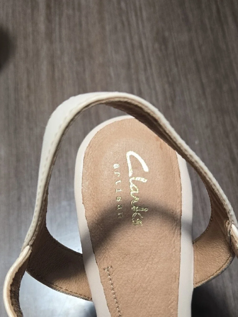 Clarks Cream Floral-Pattern Wedge Sandals - Picture 3 of 5